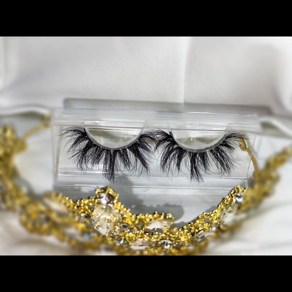 Eye lash Kit - Picture 3 of 5
